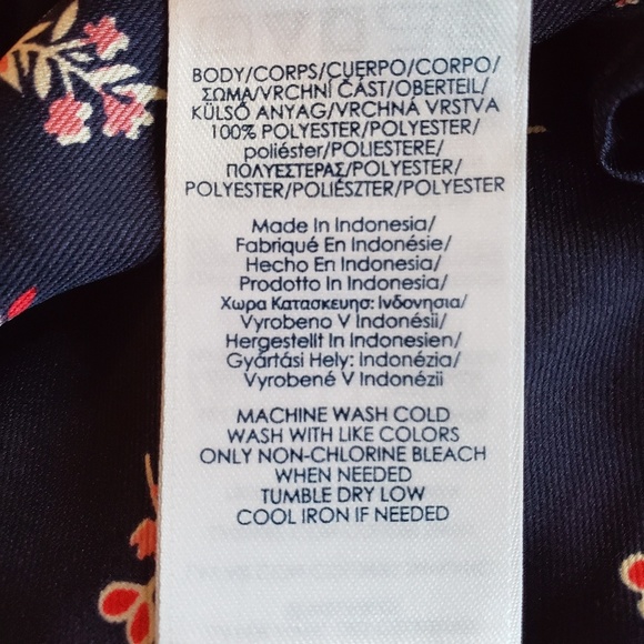 Chaps Floral Print Blouse - Picture 5 of 6